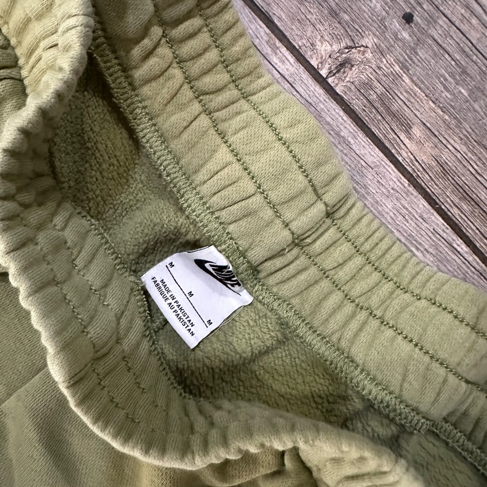 Nike Jogger Sweats - Picture 3 of 3